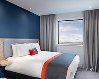 Holiday Inn  Express London Heathrow Terminal 4