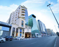 Raviz Center Point Hotel